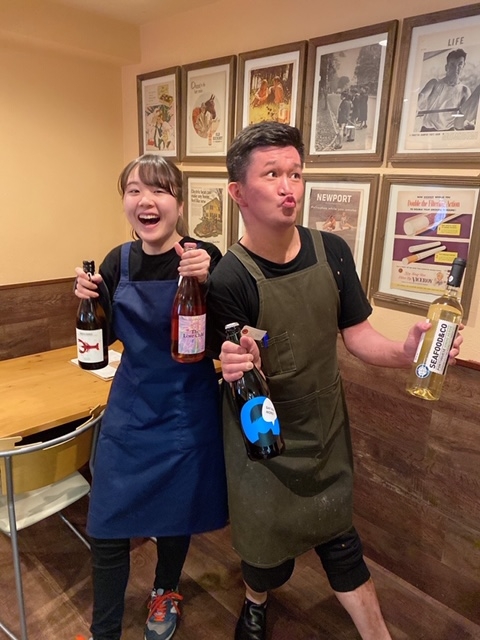 店長もスタッフも、みんなお茶目 笑