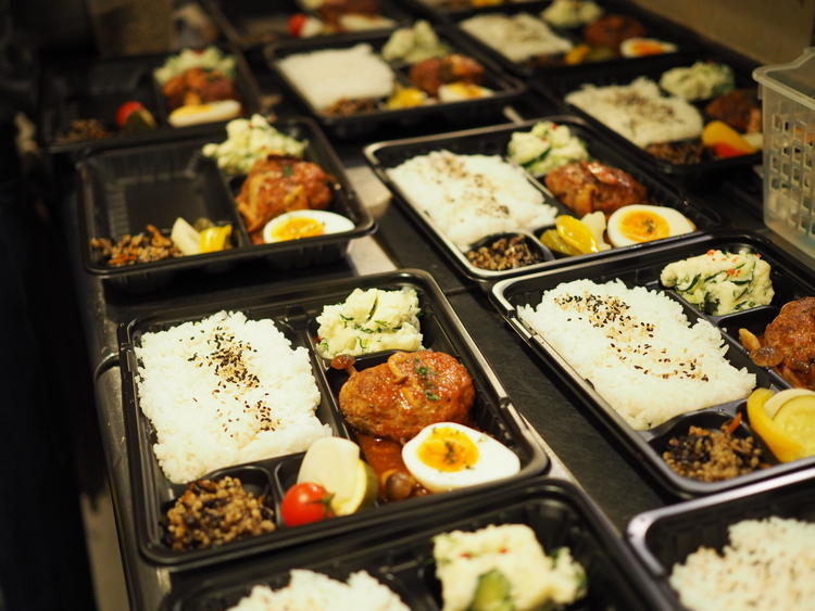 大量のお弁当を承ることも。