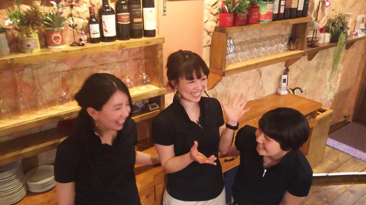 スタッフ全員でお店作りをしています!