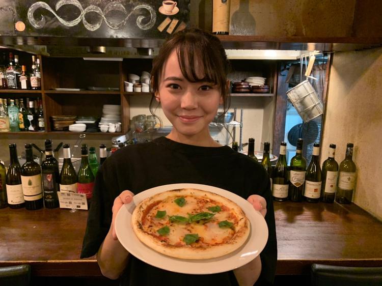 ピザも本格的です!