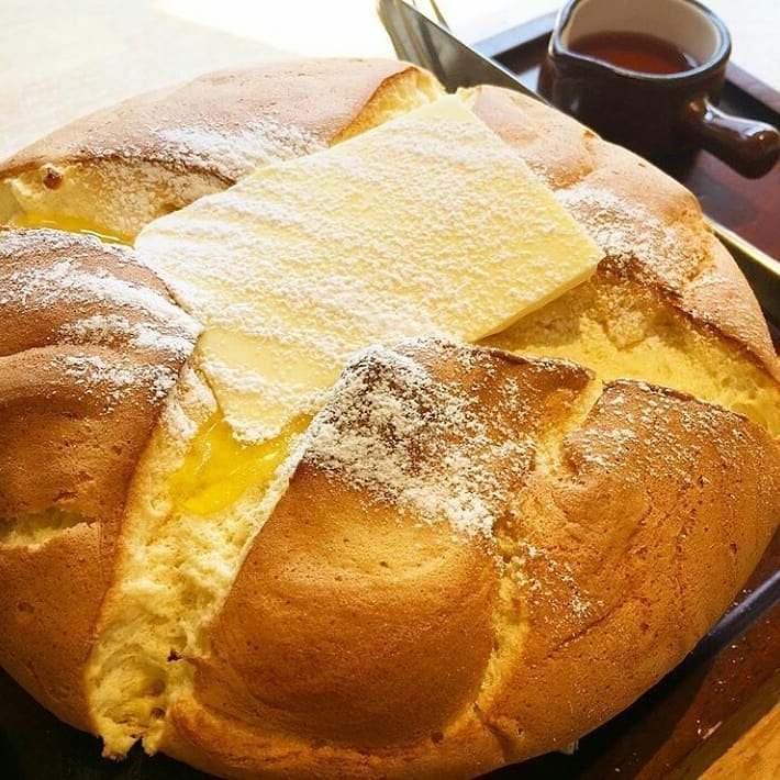 大人気メニュー、カステラパンケーキ