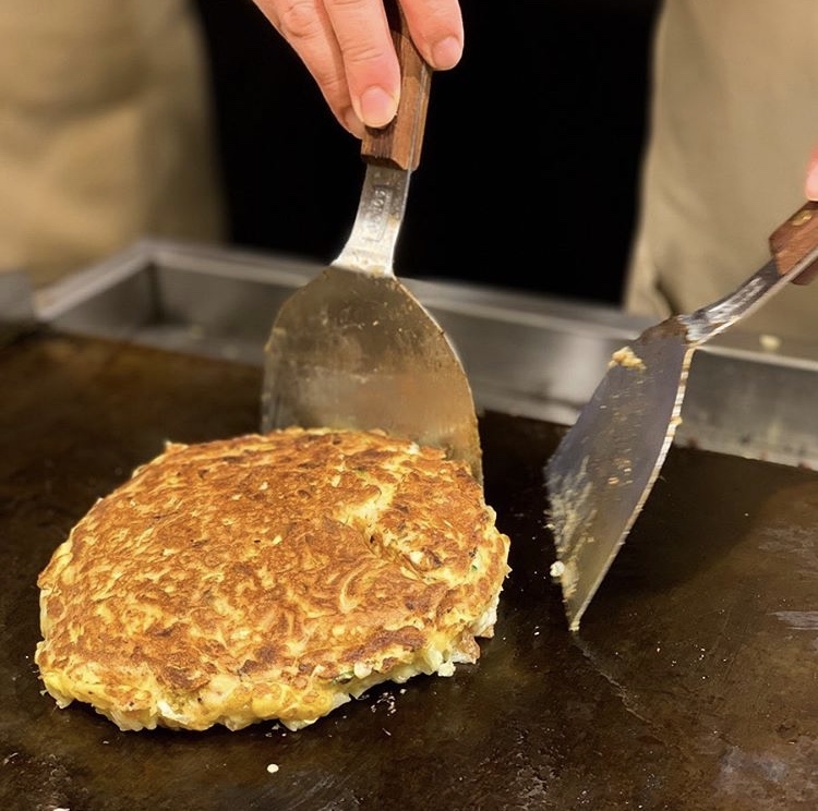 お好み焼き 鉄板焼き を川三