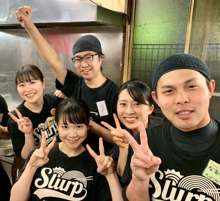 女性スタッフもたくさん活躍中!!