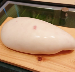 目利きや調理をしっかりと学べます