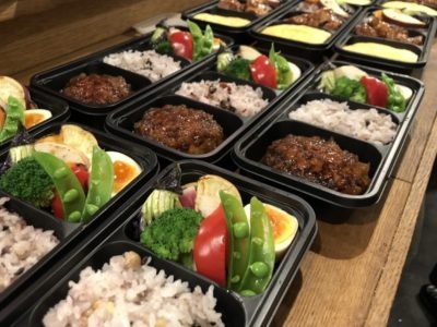 TAKE OUT に 挑戦中!