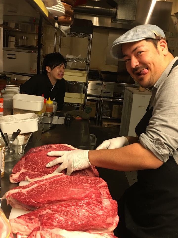 お肉をさばく!
