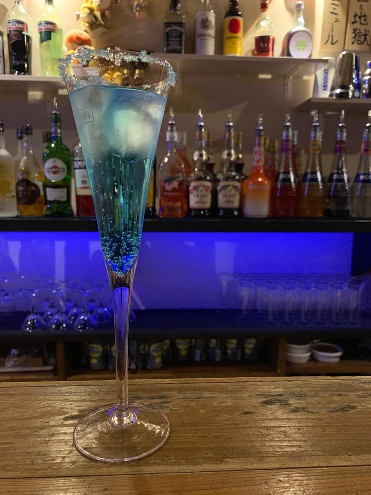 bar moonwalk 桜木町店