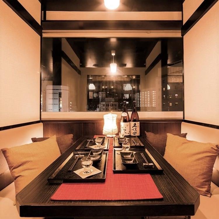 スタイリッシュで上品、温かい雰囲気の店