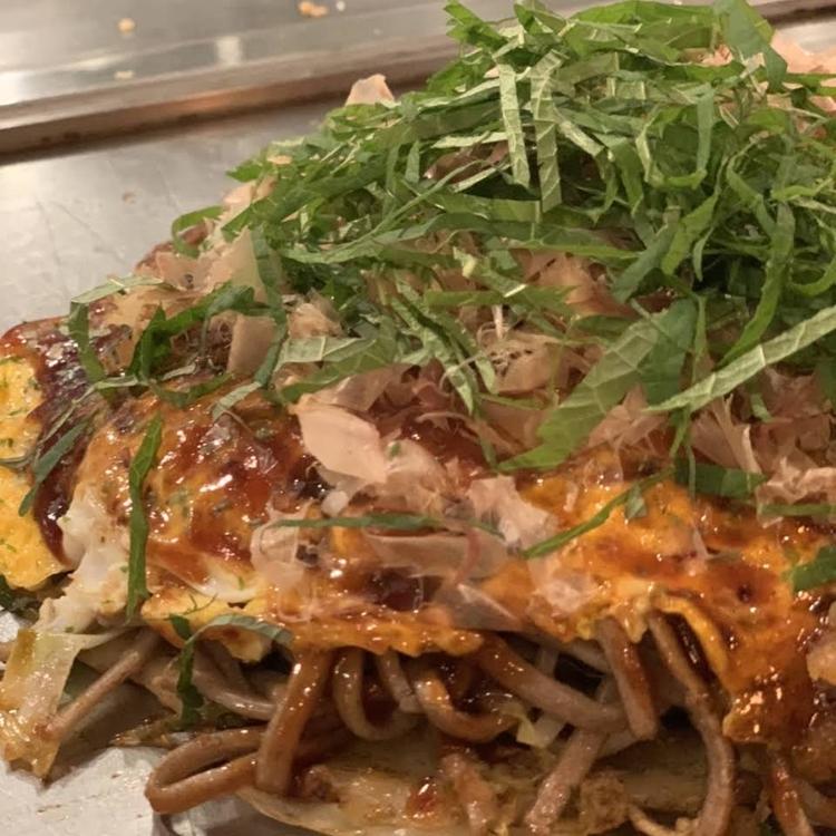 広島風お好み焼き のぶ商店