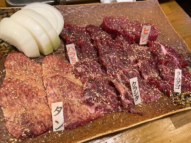 馬肉焼肉は至極の逸品!大人気です!