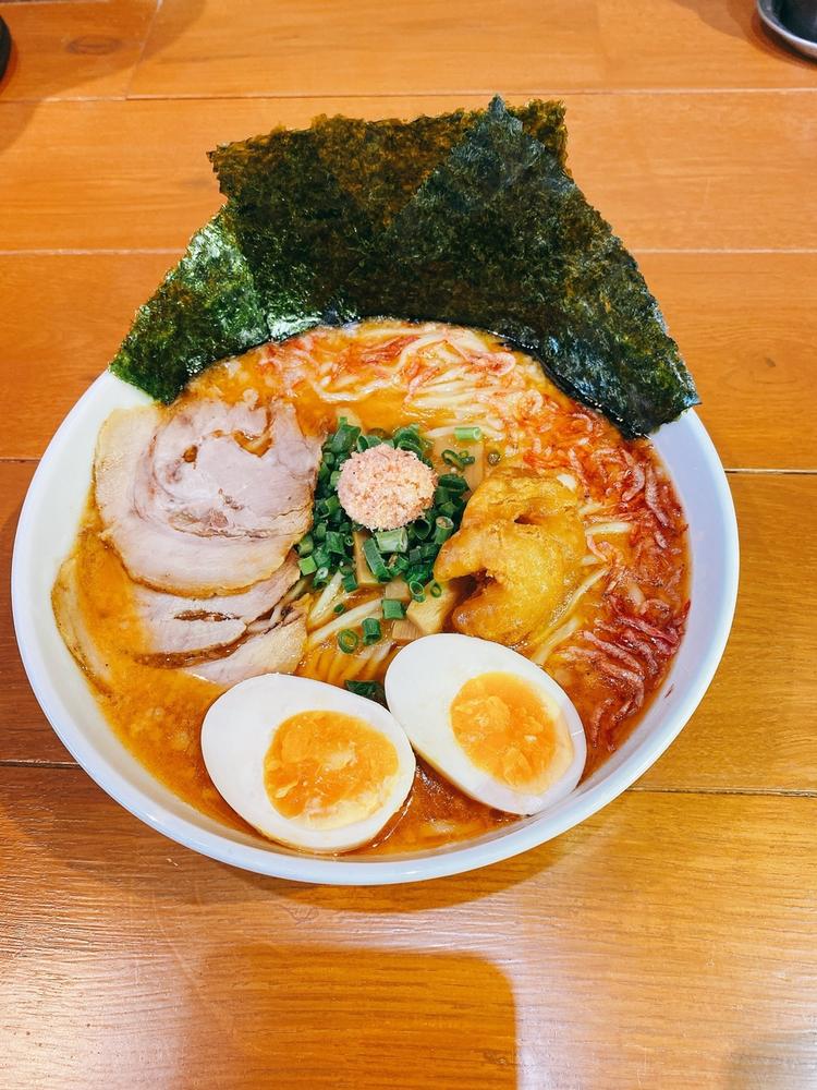 女性客にも喜ばれる海老ラーメンをご提供