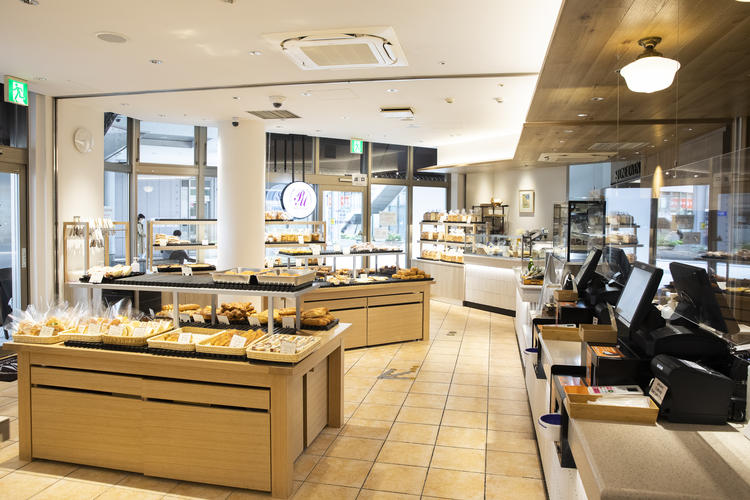 姉妹店ペル・エ・メル 店内風景