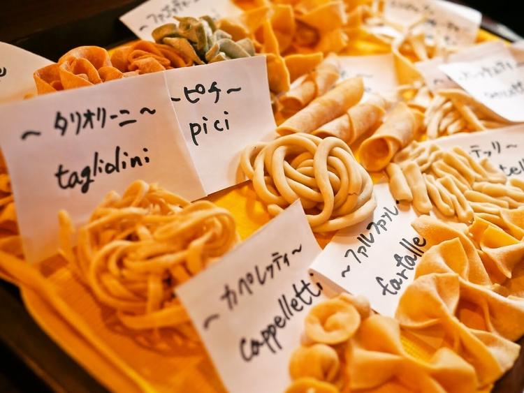 常時、多種の手打ちパスタをご提供!