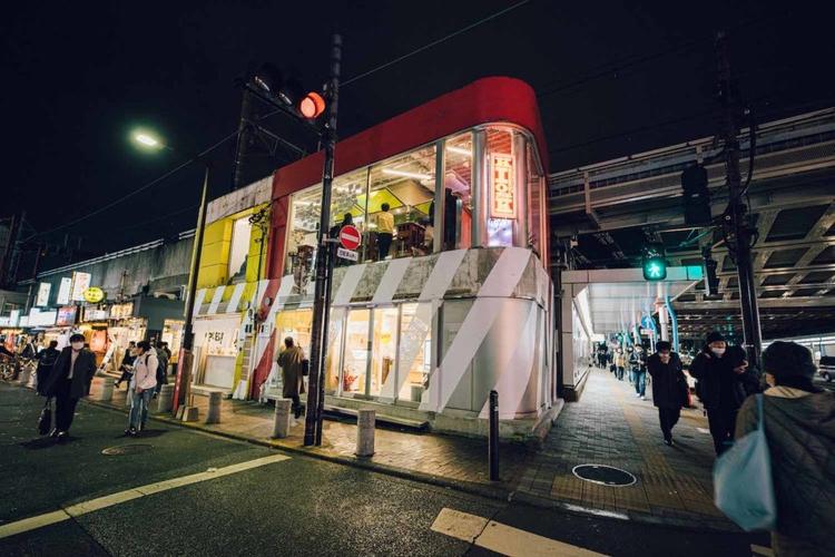 西日暮里スクランブル施設外観
