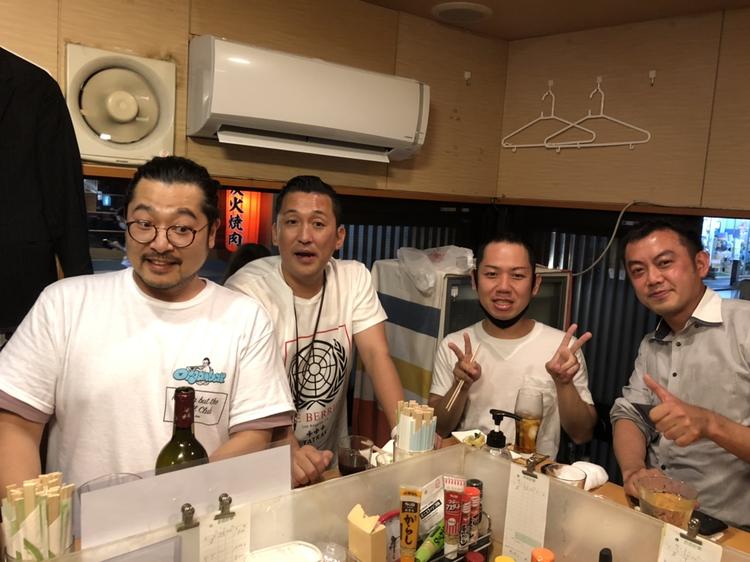 カウンター越しの愉快なお客様