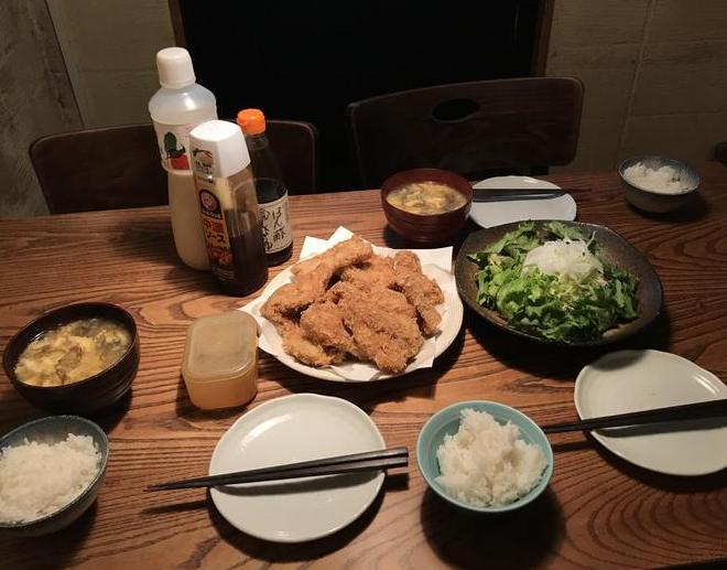 まるで食卓!心も温まる賄いです◎