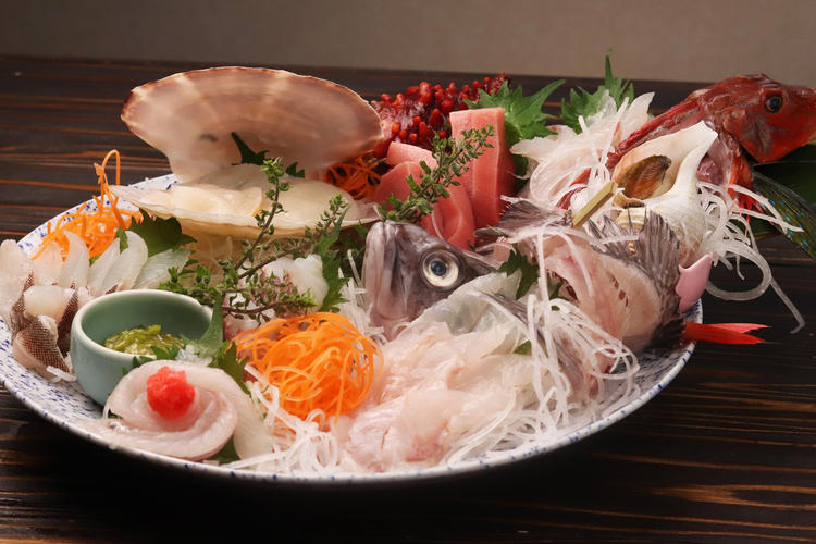 魚の捌きも習得できます♪