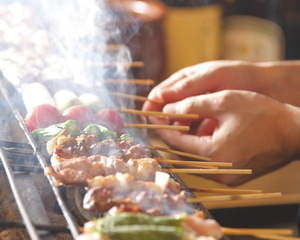 焼き場でのスキルも身につきます