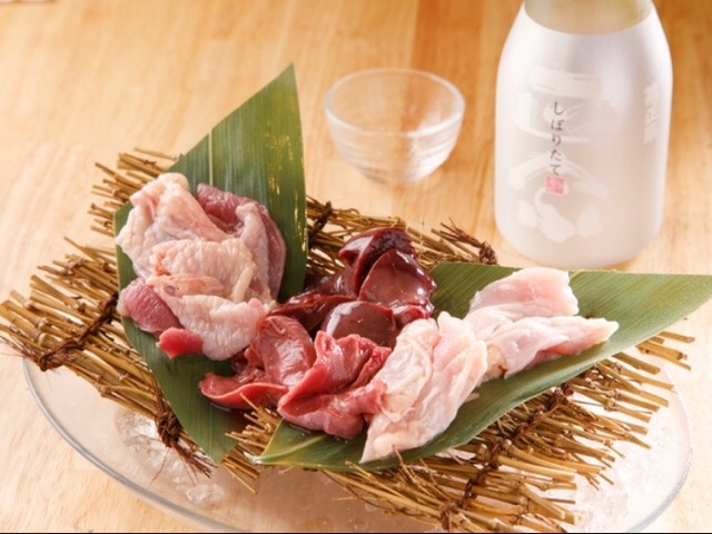 ☆当店イチオシの鮮度抜群の鶏刺し☆