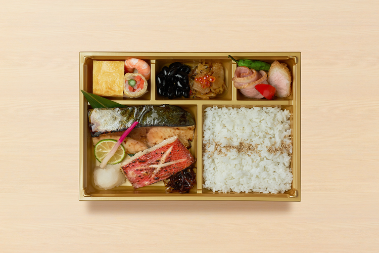 築地 千鶴屋の豪華相盛り