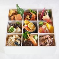 仕出しのお弁当