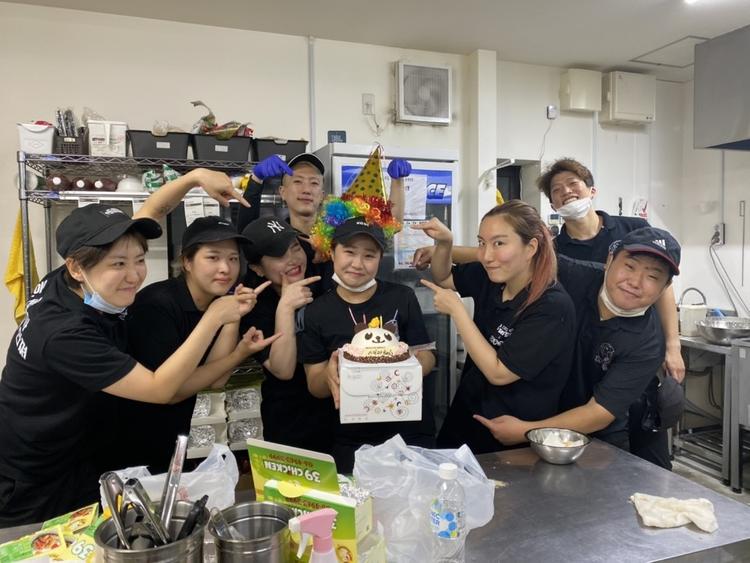 誕生日サプライズ風景♪