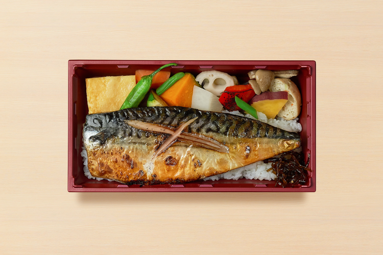 築地 千鶴屋の熟成漬け焼き鯖弁当