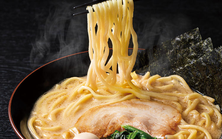 人気の家系ラーメン!