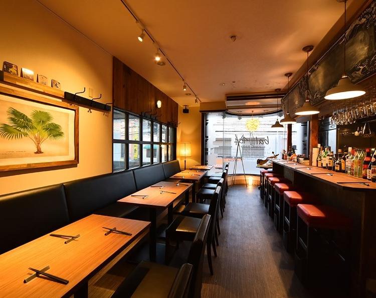 20席前後の小さなお店です♪