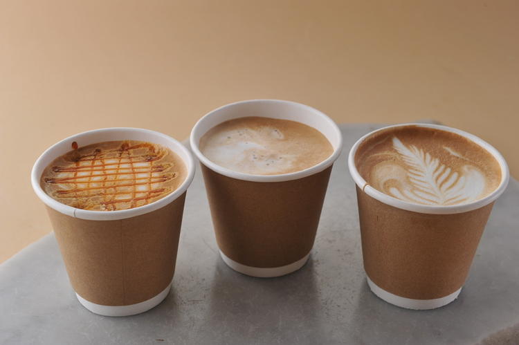こだわりのコーヒーでおもてなし、