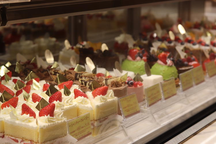 定番ですが、人気のショートケーキ