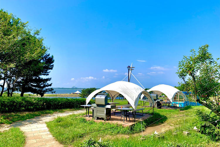 海と緑に囲まれたソラミドBBQ♪