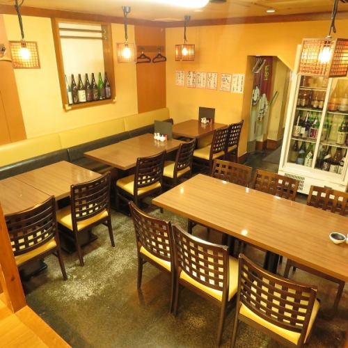 和風で気軽にくつろげる店内♪