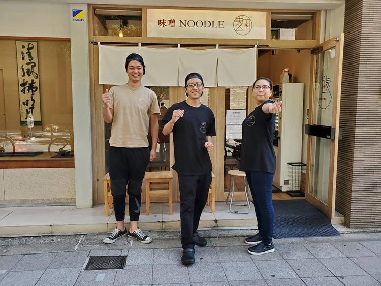 お店を一緒に盛り上げていきましょう!!
