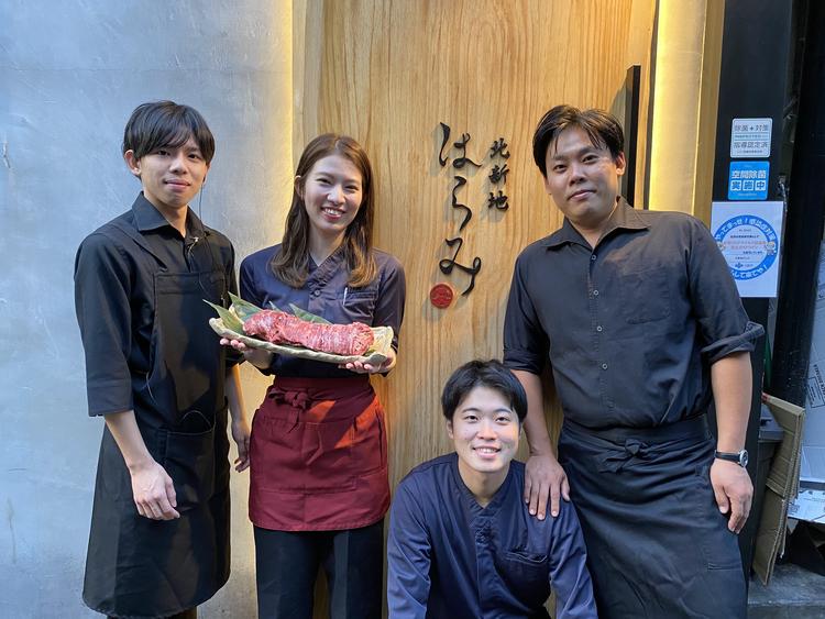 各店ともにスタッフはみんな仲良し!
