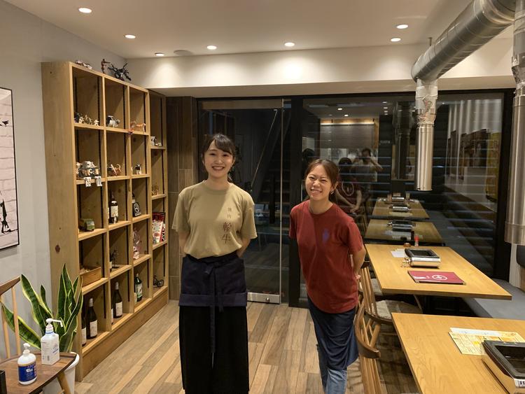 tシャツも3種類!髪色ピアスネイルok!