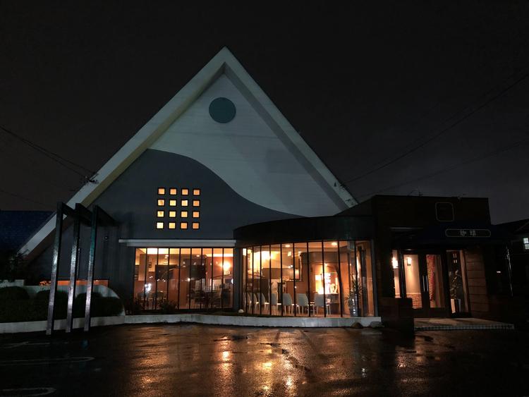 CAFE FIVE