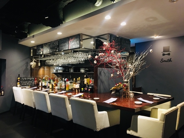 ALITARE (旧店名:Restaurant Bar Smith)