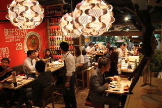 肉業態新店