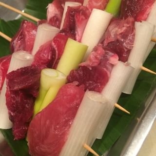 鮪のあご肉をネギマにしてご提供する日も