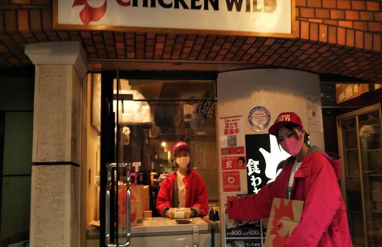 テイクアウトとデリバリーが中心‼