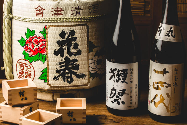 日本酒も多数取り揃えております。