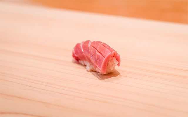 本格的な江戸前鮨をご提供する高級店です。