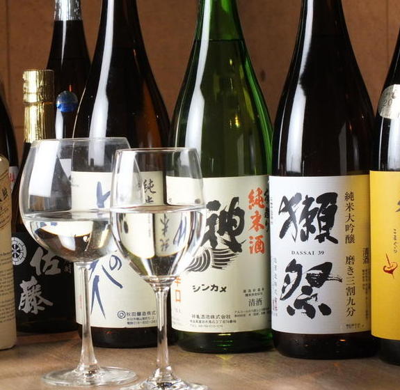 日本酒はワイングラスでカジュアルに