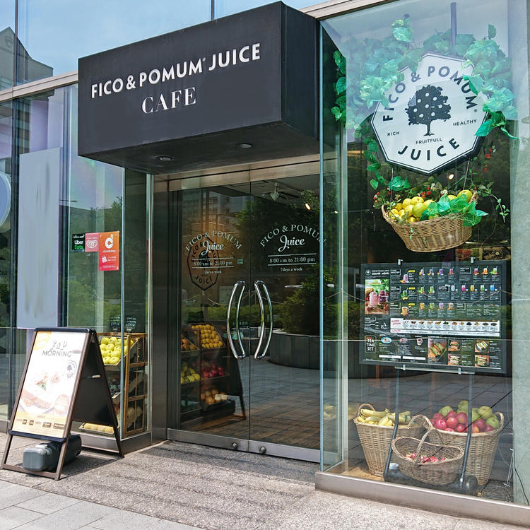数々のメディアに登場した青山店。