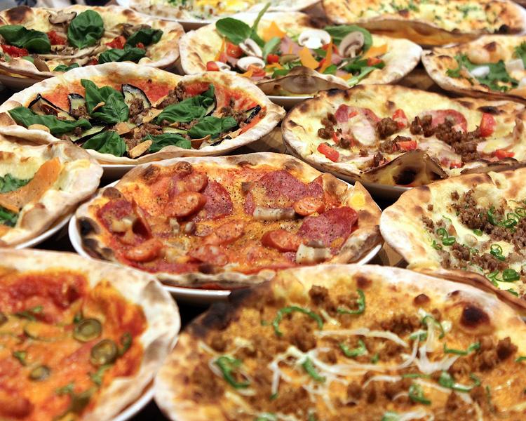今回の採用店舗はPIZZAが売りです!