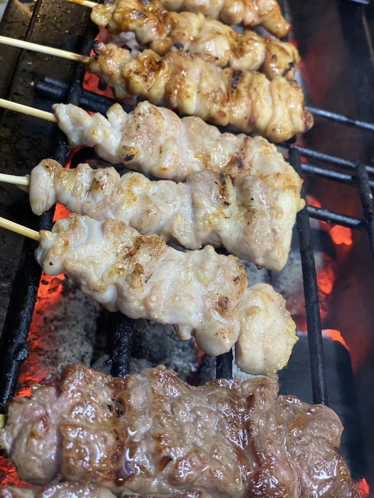 焼鳥屋の修行は沢山焼くことから♪