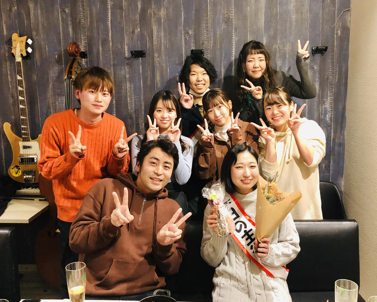 社員バイト問わず、スタッフみんな仲良し