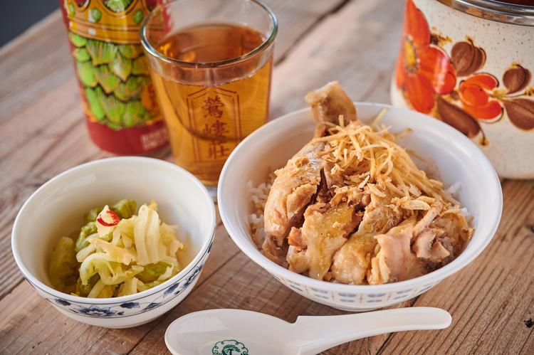 台南風鶏肉飯