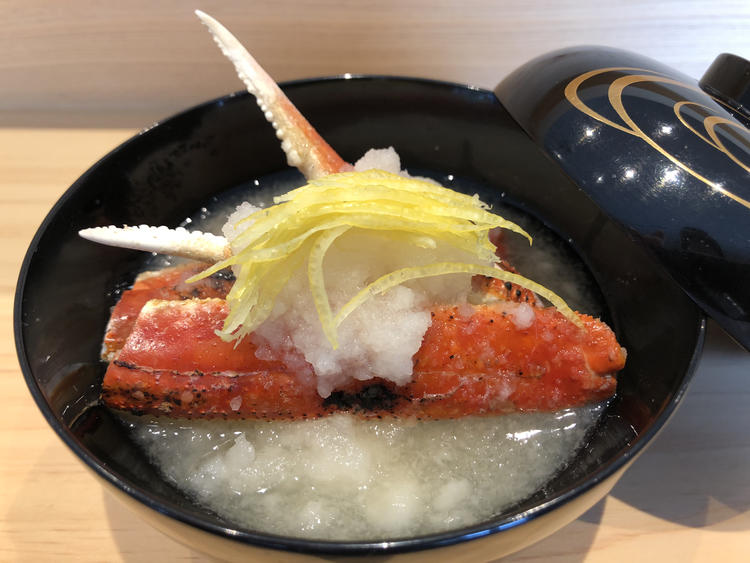 朝取りカブラで蟹の蕪蒸し
